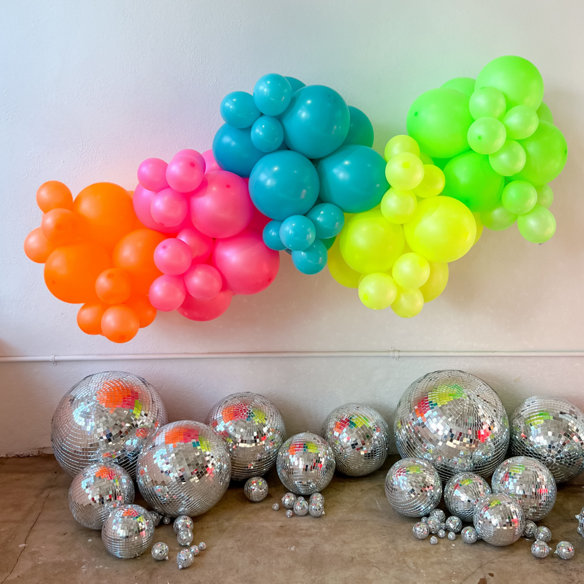 Neon DIY Balloon Garland Kit