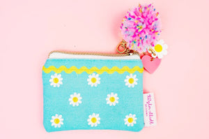 Daisy Card Holder Keychain