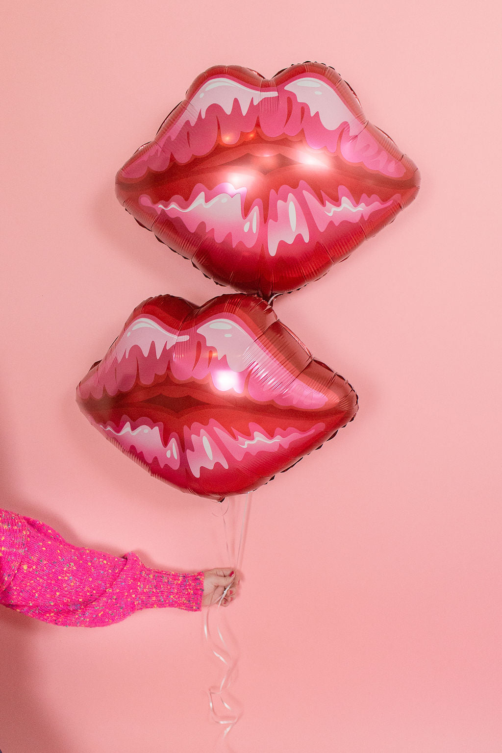 Jumbo Lip Kiss Balloon - Glamfetti