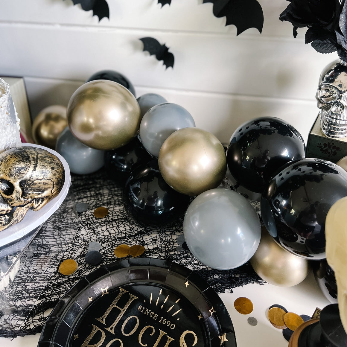 Hocus Pocus Mini Balloon Garland Kit