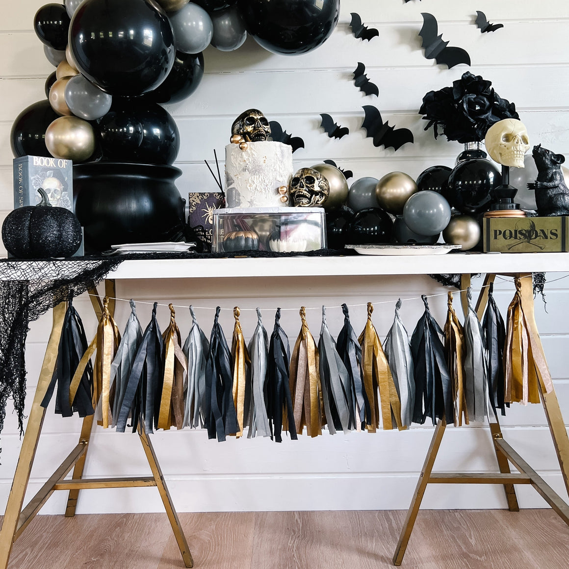 Hocus Pocus Tassel Garland